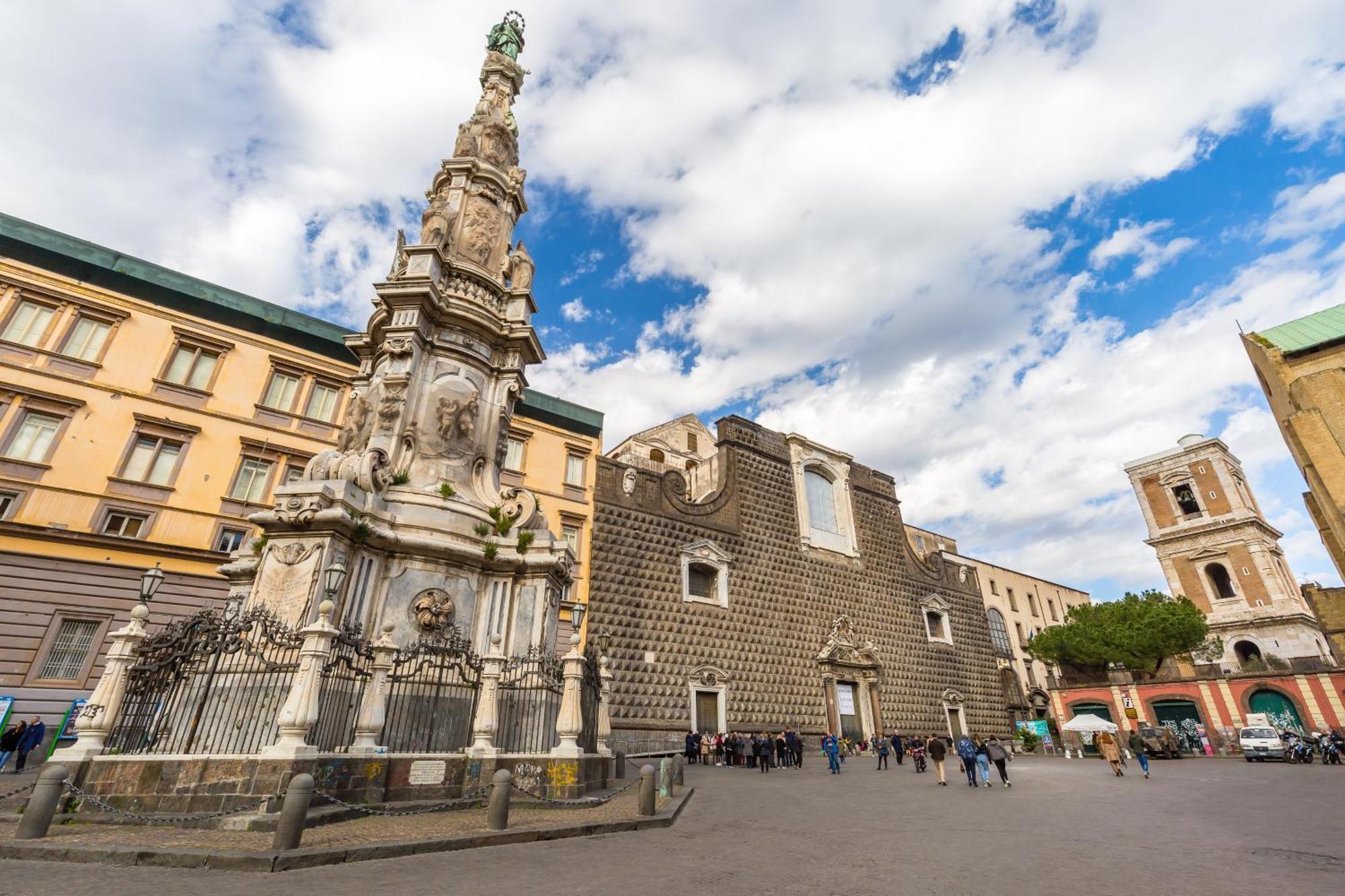 A Pochi Passi Da Piazza Del Gesu By Wonderful Italy Lägenhet Neapel Exteriör bild